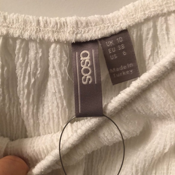 ✨Host pick✨ ASOS Maternity bardot top - Picture 4 of 4